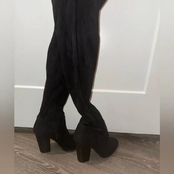 H&M Over the Knee Suede Boots - Picture 4 of 6